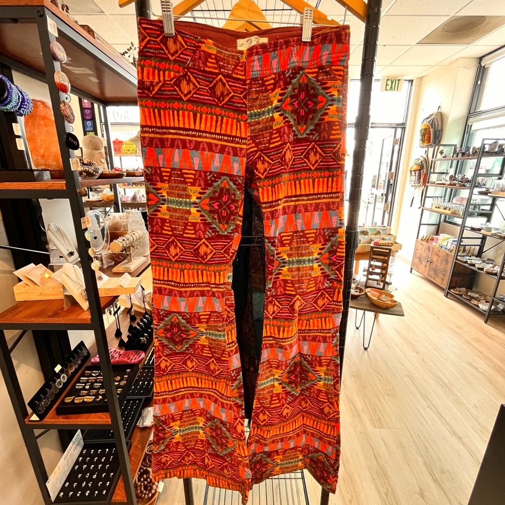 Free People Penny Pull-On Corduroy Flares – Vibrant Geo Print (Size 27)